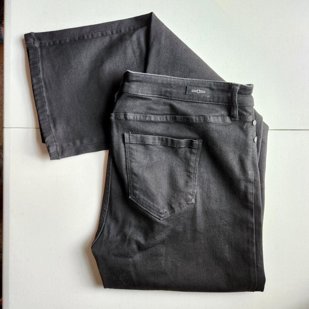 LIVERPOOL Sadie Straight Women's Black Jeans 12